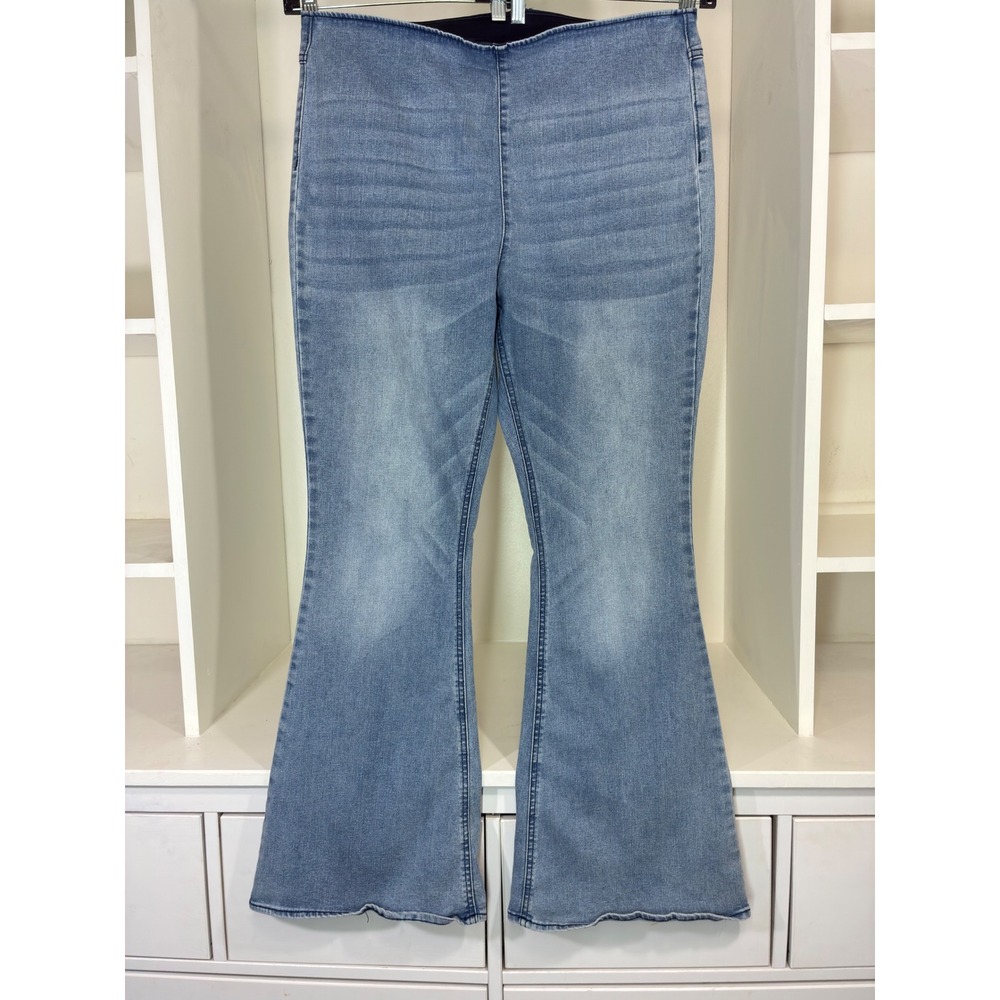 Sold.   Flare Womens XL 15-17 Flare Jeans Light Wash Elastic Waist